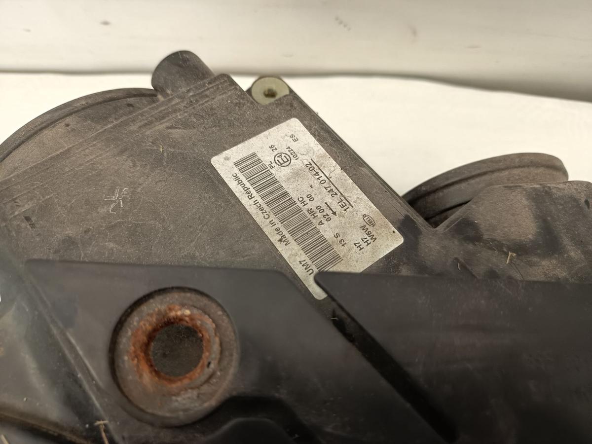 VW Passat 3C original Scheinwerfer rechts Halogen Baujahr 2009