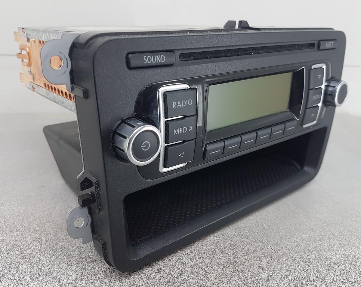 VW Touran 1T Autoradio RCD210 1K0035156A Bj2009 Radio CD