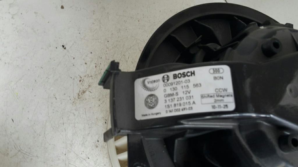 VW up Bj.12 Innenraumgebläsemotor Gebläsemotor 1S1819015A BOSCH