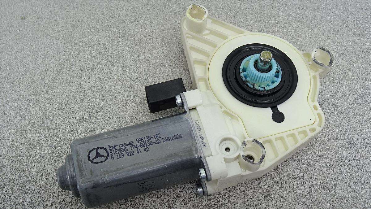 Mercedes A Klasse Fensterhebermotor vorn links A1698204142 996138102 Bj08