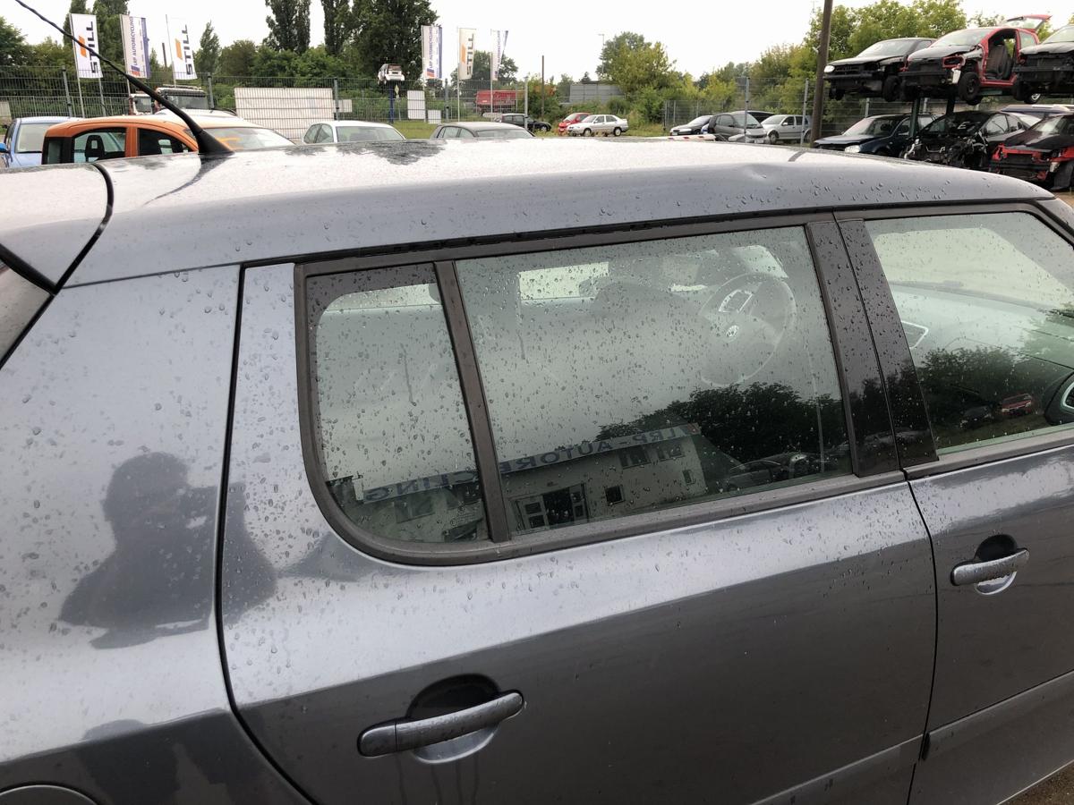 Skoda Fabia 2 5J Tür hinten rechts Fondtür LF8J Anthracite Grey Met Rohbau