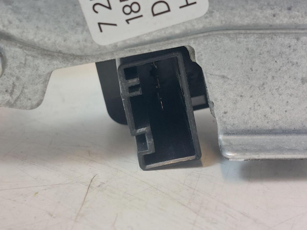 BMW 1er F21 M140i LCI Wischermotor hinten Heckwischermotor