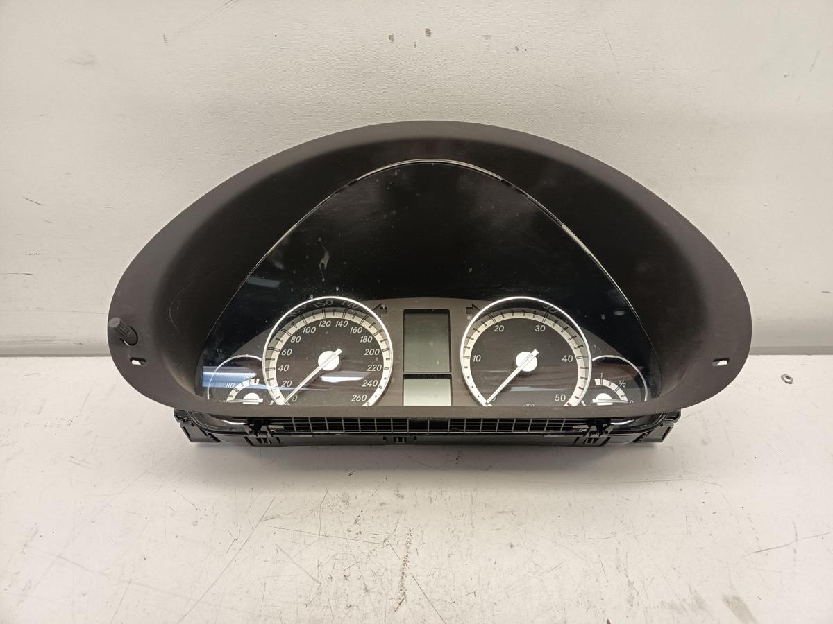 Mercedes Benz C-Klasse S203 original Kombiinstrument 2035401848 Bj 2005