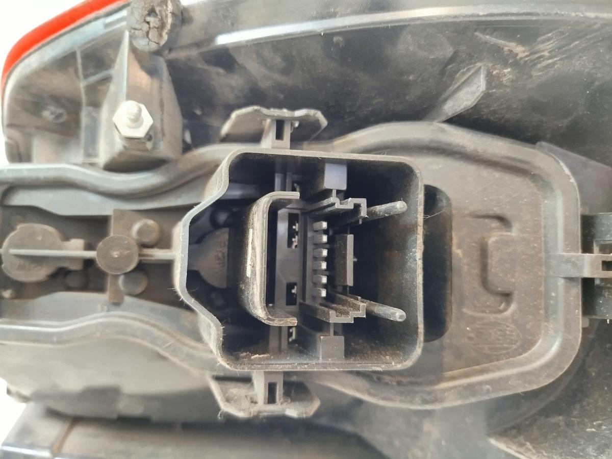 Renault Scenic 2 II ab06 R&uuml;ckleuchte rechts R&uuml;cklicht Heckleuchte DEPO LED