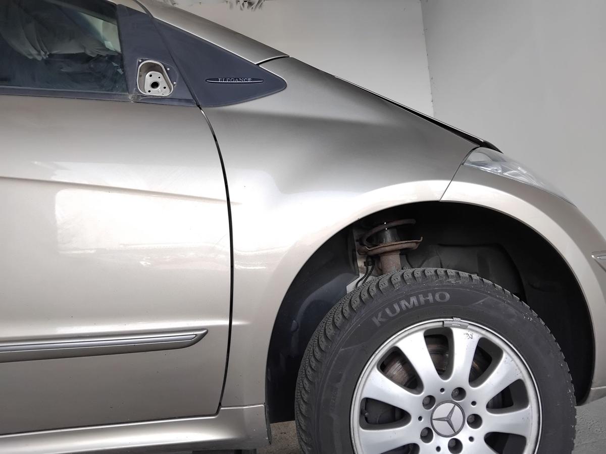 Mercedes Benz A-Klasse W169 original Kotfl&uuml;gel vorn rechts 791 D&uuml;nenbeige BJ2004