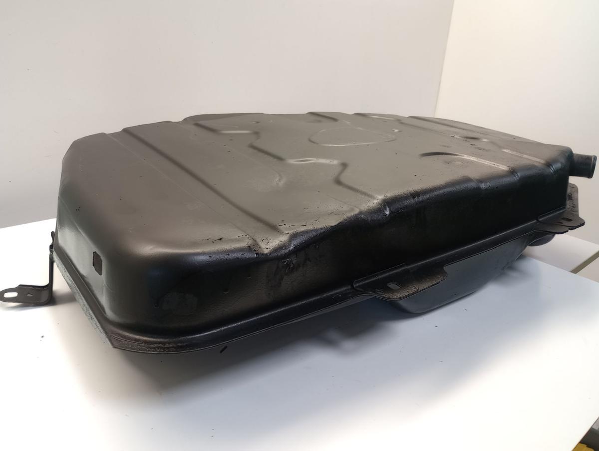 Mercedes A-Klasse W168 orig Tank Kraftstoffbehälter Benzin Blech Bj 2002