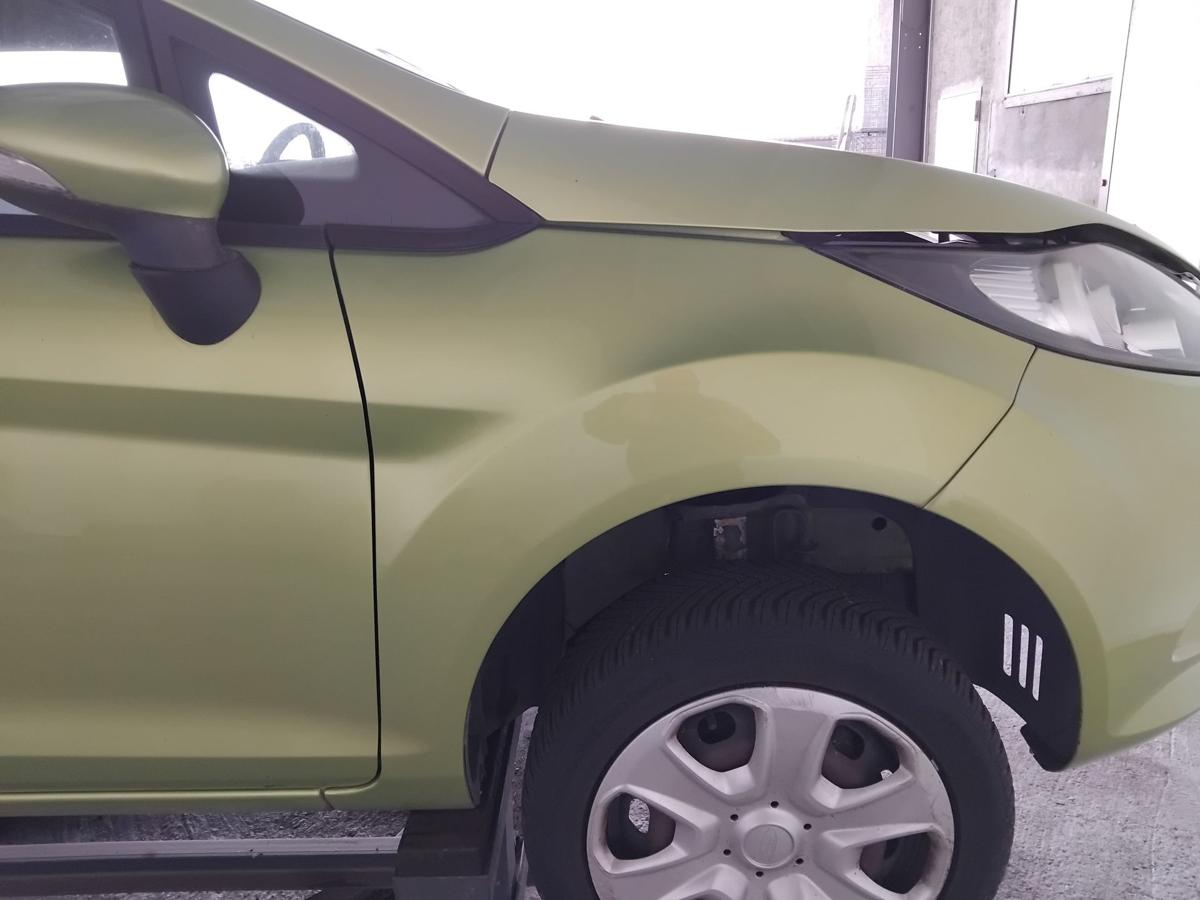 Ford Fiesta JA8 original Kotfl&uuml;gel vorn rechts mintgr&uuml;nmetallic Squeeze BJ2009