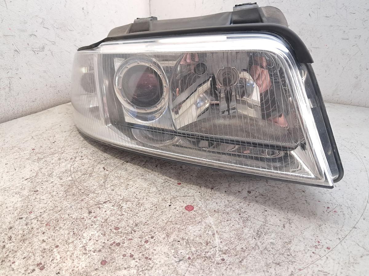 Audi A4 B5 Facelift original Scheinwerfer rechts Valeo mit LWR Bj.2000