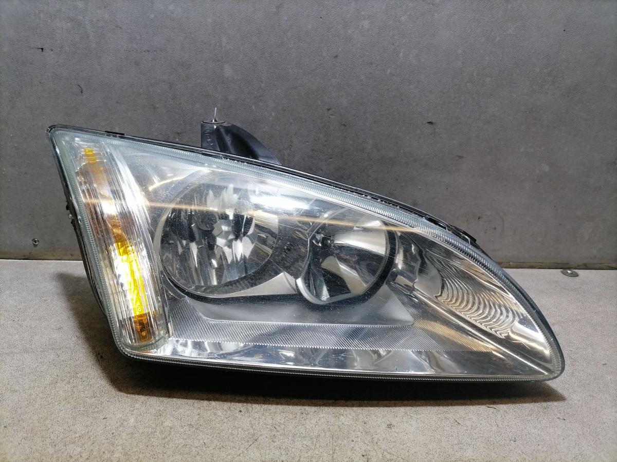 Ford Focus DA3 Scheinwerfer rechts vorn Lampe Halogen BJ04-07