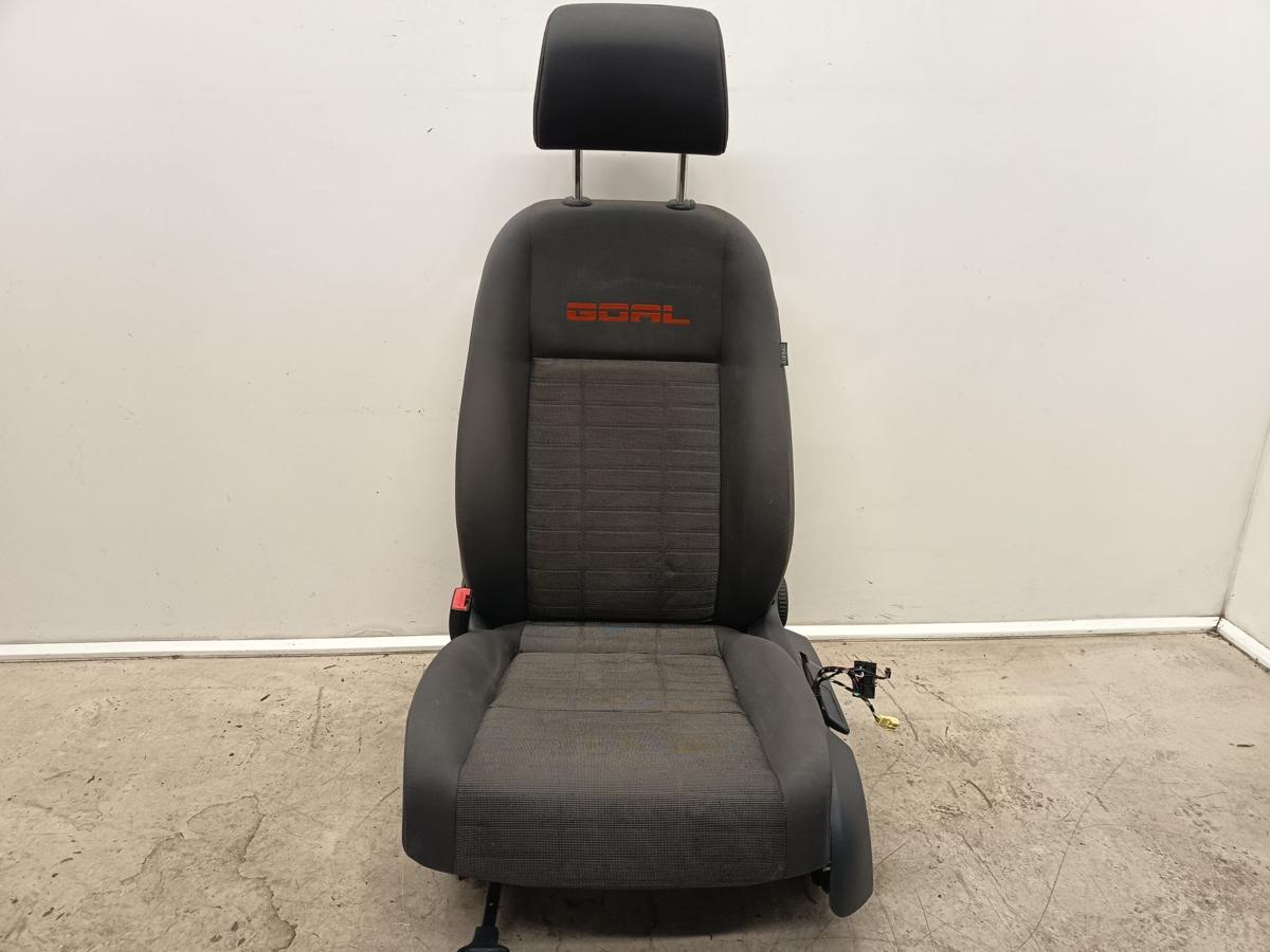 VW Golf V 5 1K Bj 2006 original Sitz vorn links Fahrersitz 1K4881105FR 5TRG