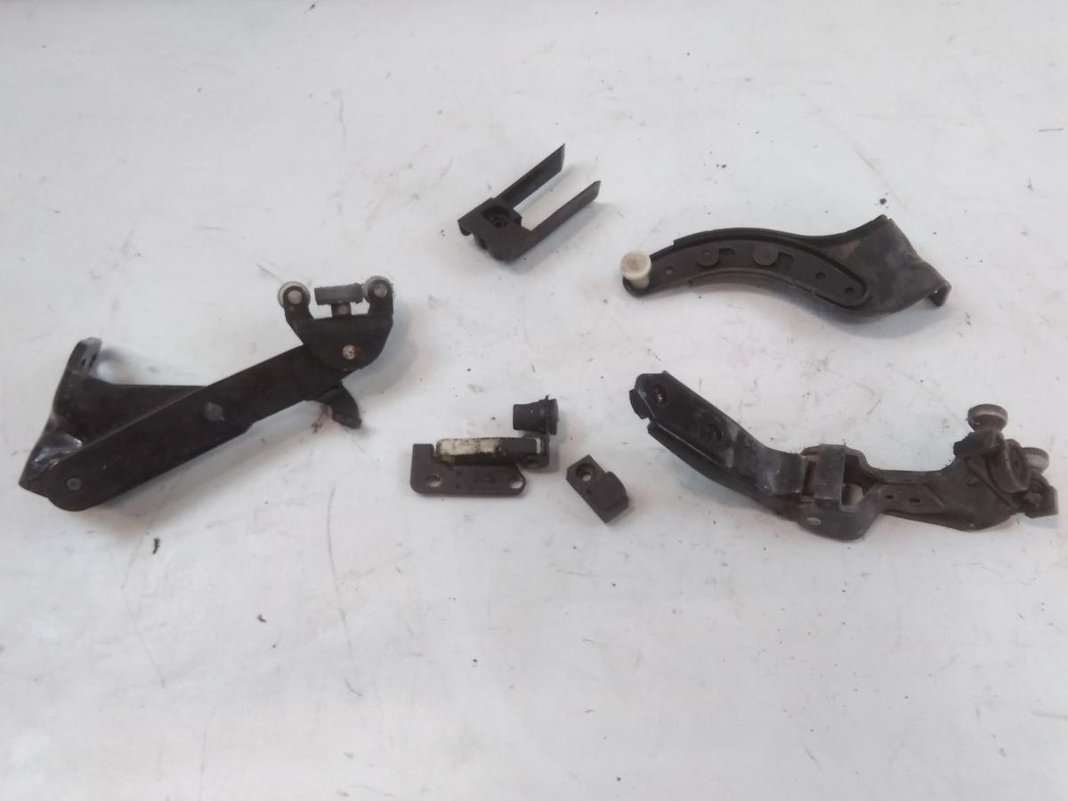 VW Caddy 2K original Satz Rollenscharniere Schiebet&uuml;r rechts Bj.2006