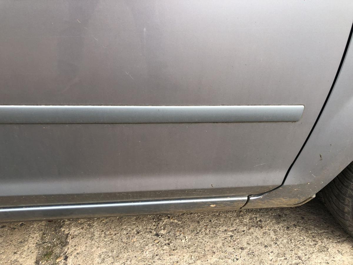 Ford Focus DA3 T&uuml;r vorn rechts Beifahrert&uuml;r Rohbau nur bis 2008 Tonic Metallic