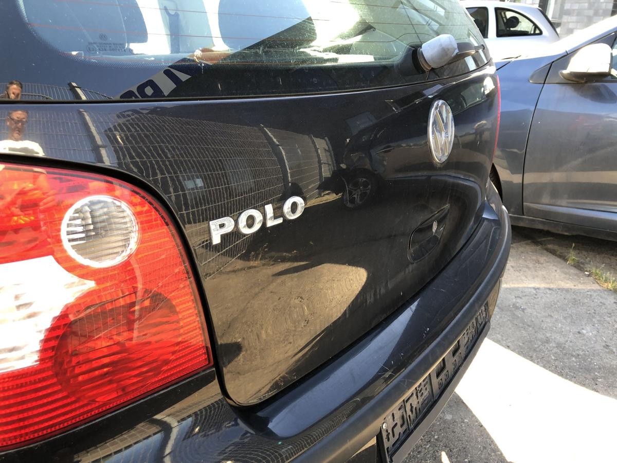 VW Polo 9N 9N1 Heckklappe mit Heckscheibe Kofferklappe Heckdeckel LC9Z schwarz