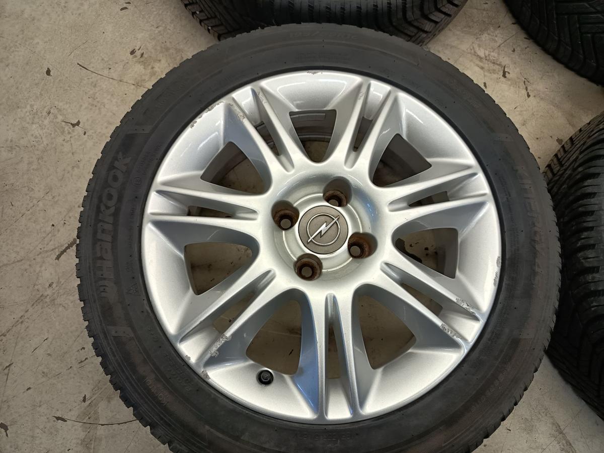 Opel Corsa D original Alufelgen 16Zoll mit Allwetterreifen DOT 3523