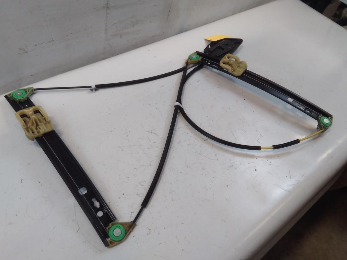 Audi A1 8X original Fensterheber vorn rechts elektrisch 3t&uuml;rig BJ2010 ohne Motor