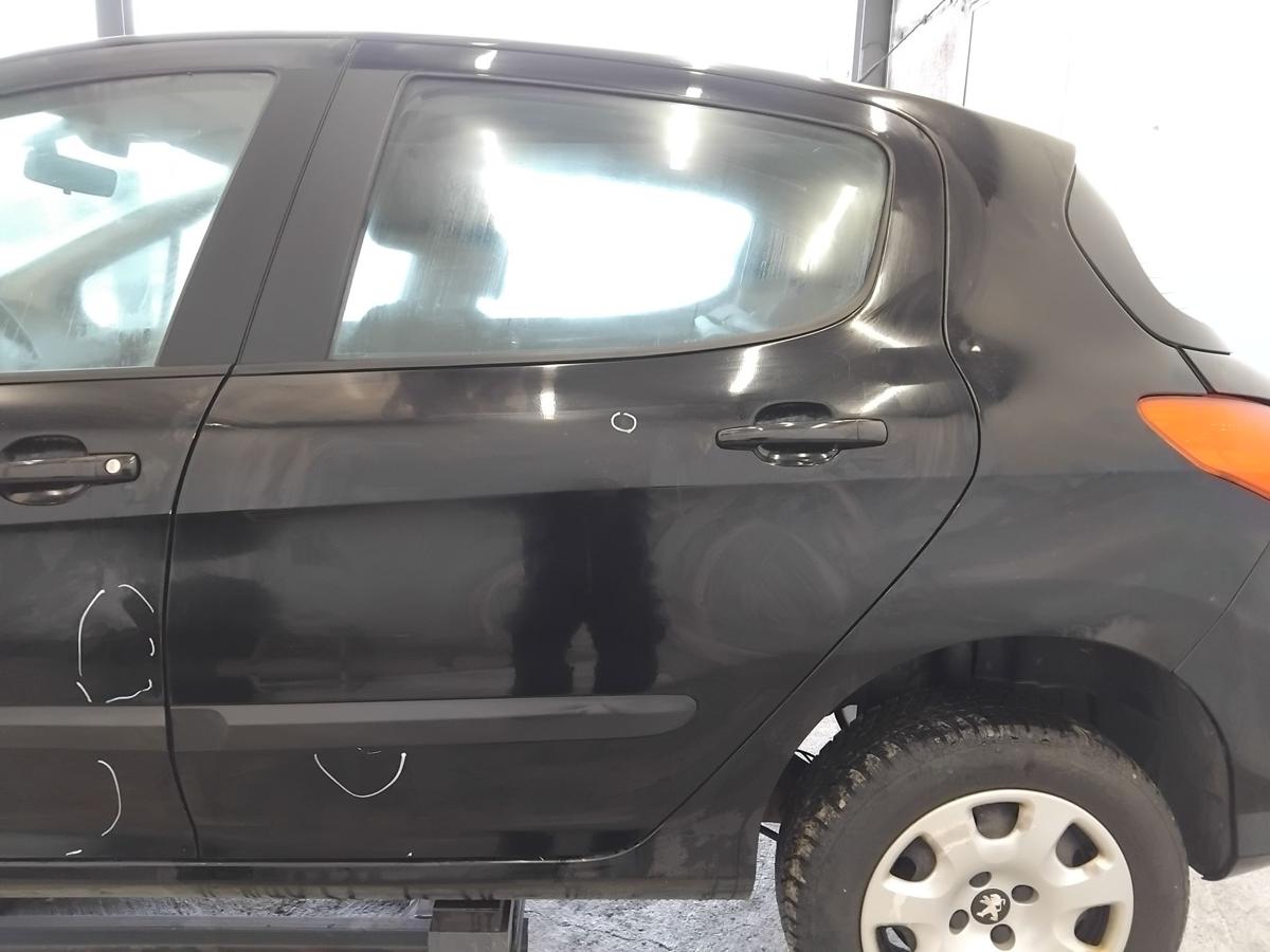 Peugeot 308 I T&uuml;r hinten links KTV black perla nera Flie&szlig;heck BJ2011 Mangel