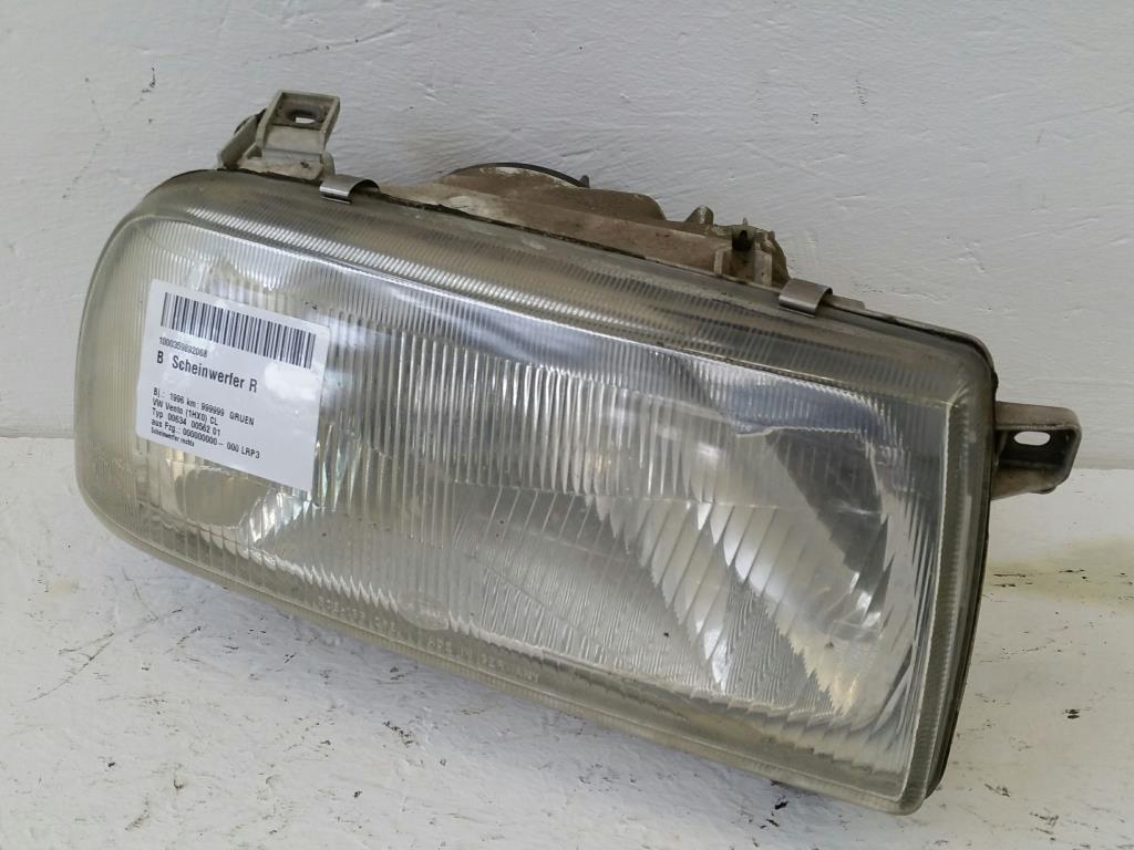 VW Vento Bj.96 Scheinwerfer rechts Hella Halogen Lampe 13905400R