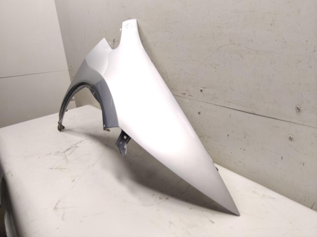 Honda Civic 8 FK1 original Kotfl&uuml;gel vorn rechts silbermetallic BJ2008