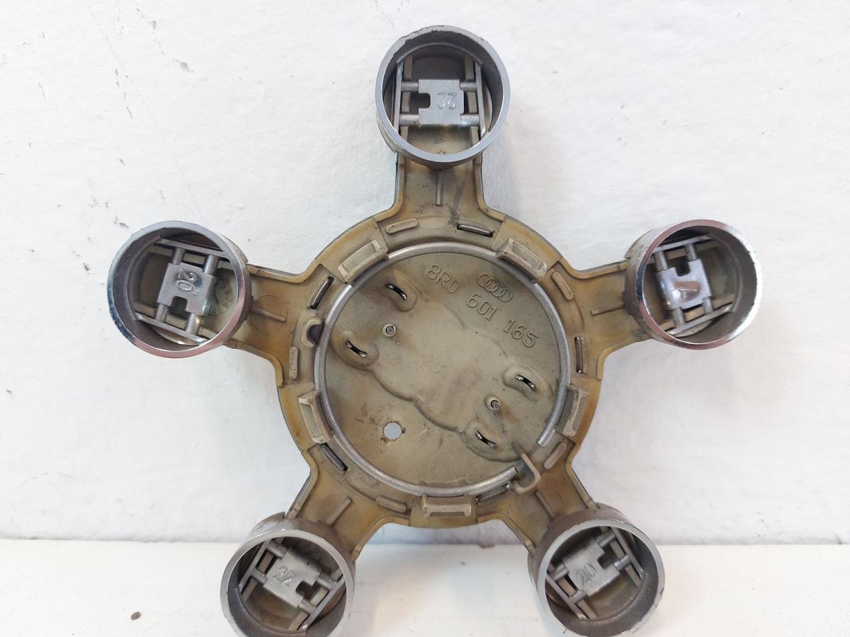 Audi A3 8V Sportback Nabelkappe Radbolzenabdeckung Alufelge 17 Zoll OEM