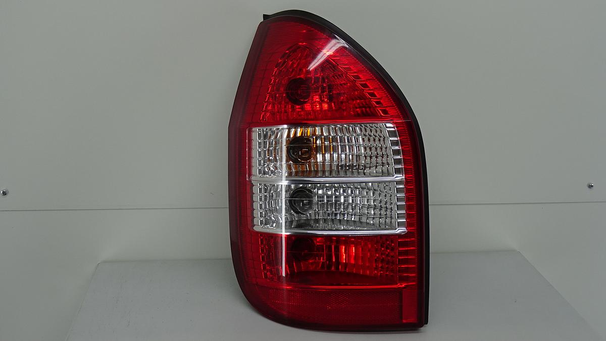 Opel Zafira A Bj2005 Rückleuchte Rücklicht links mit weißem Blinker