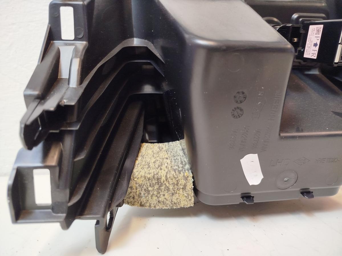 Nissan Micra K14 Verkleidung Schaltkulisse Mittelkonsole Armaturenbrett