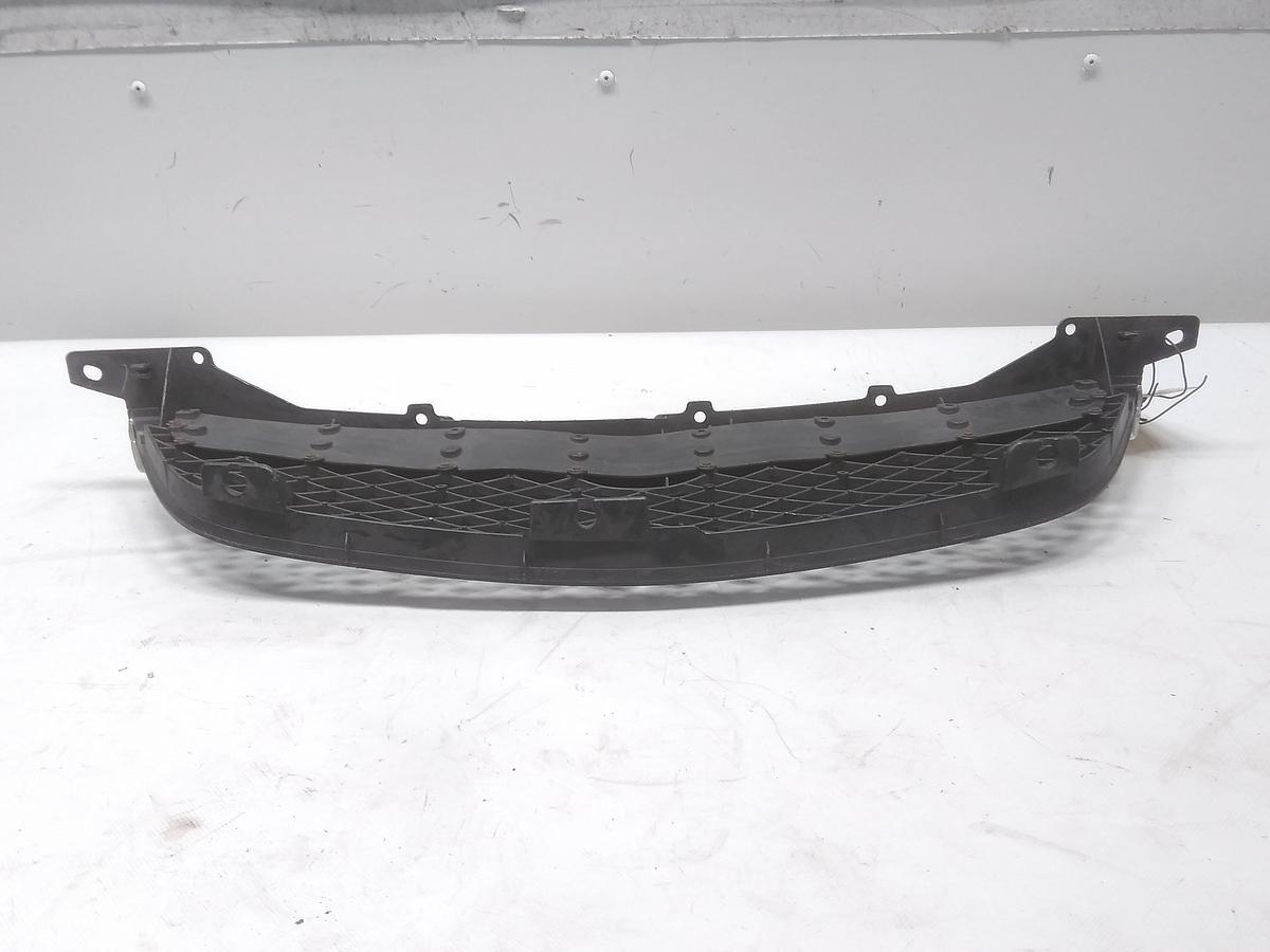 Mazda 626 GF Grill Kühlergrill GE4V50719 schwarz Chrom BJ1998