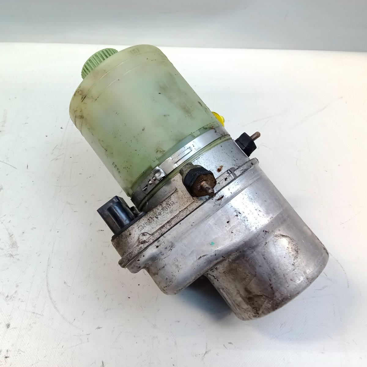VW Polo 9N elektrohydraulische Servopumpe TRW Bj.2004