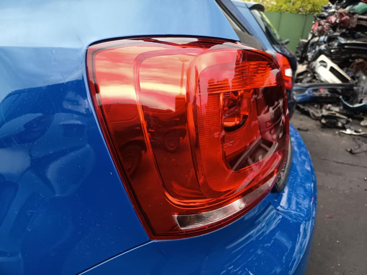 VW Polo V 6R original R&uuml;ckleuchte links Heckschlusslicht Bj 2012