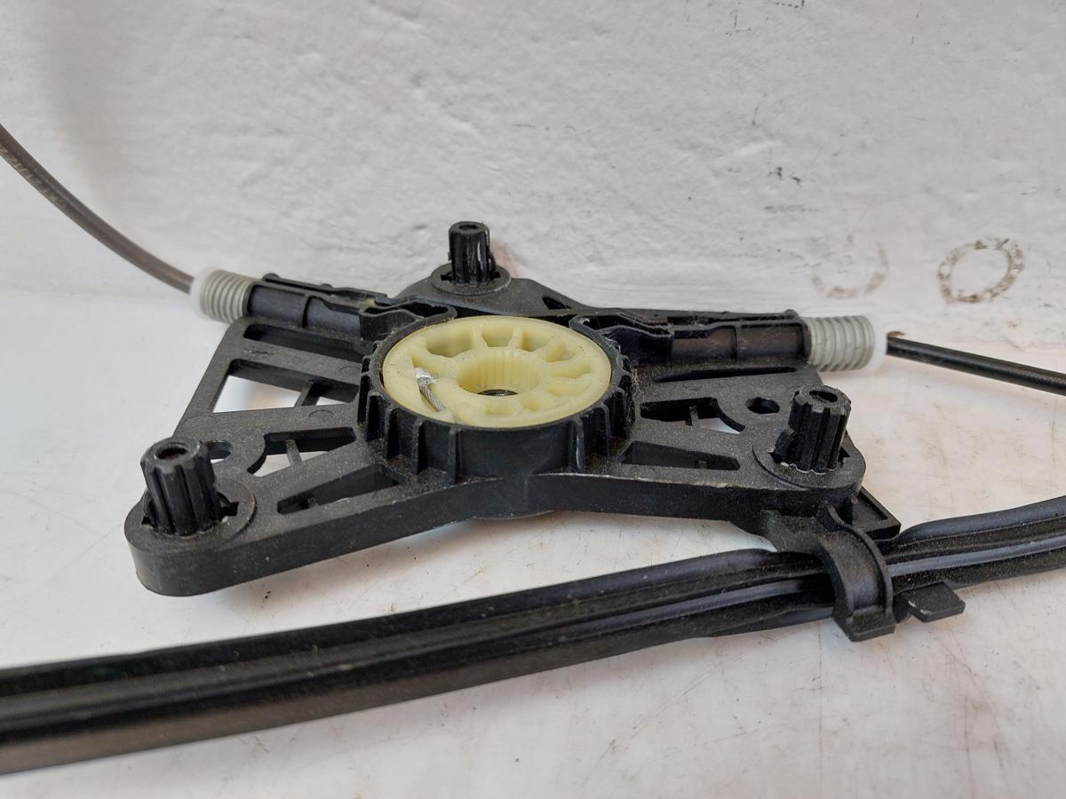 Audi Q2 Typ AG Fensterheber vorn rechts ohne Motor Scheibenheber