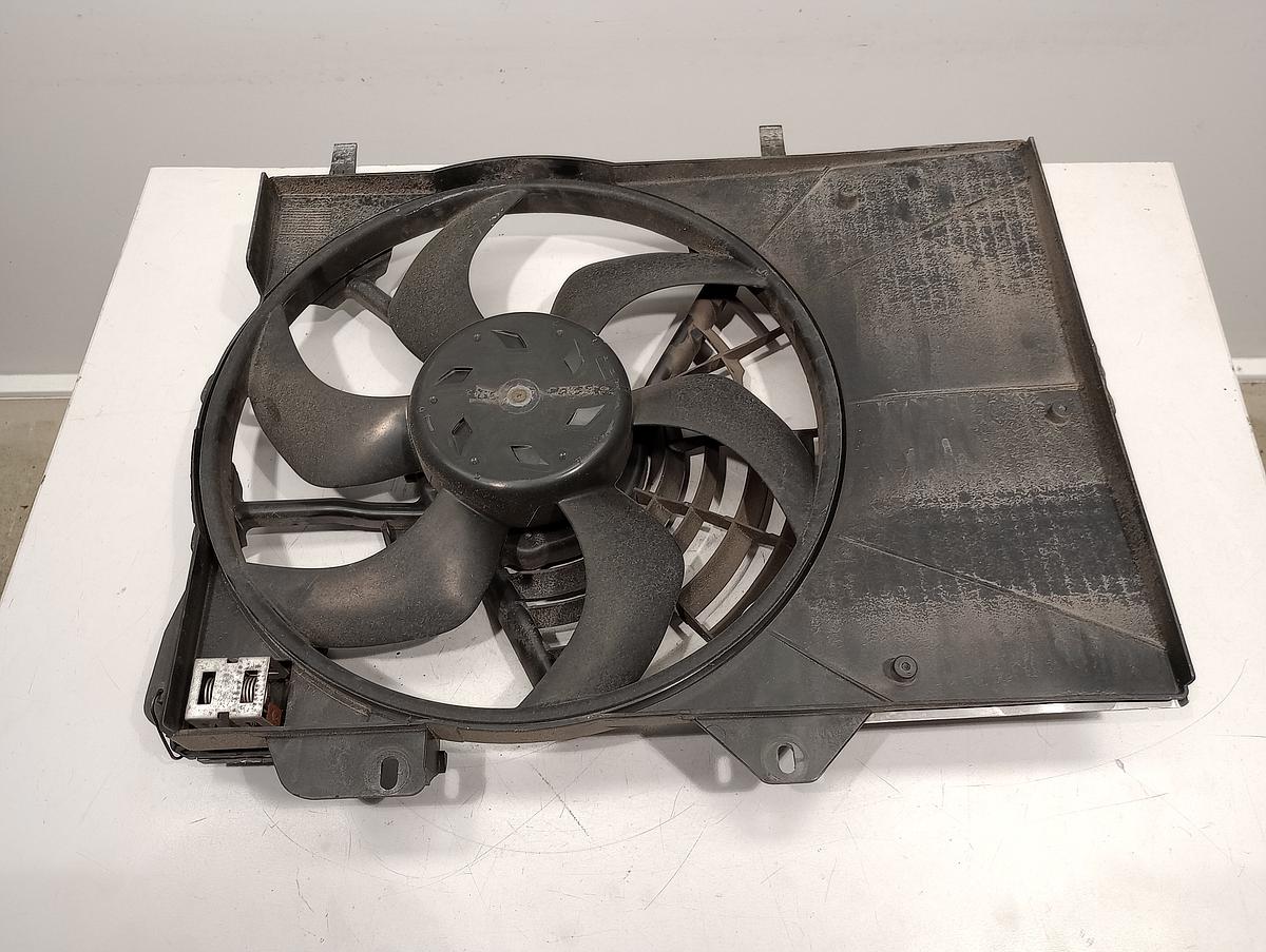 Citroen C3 II orig Elektrol&uuml;fter mit Zarge 1560ccm 68kW Benzin Bj 2014