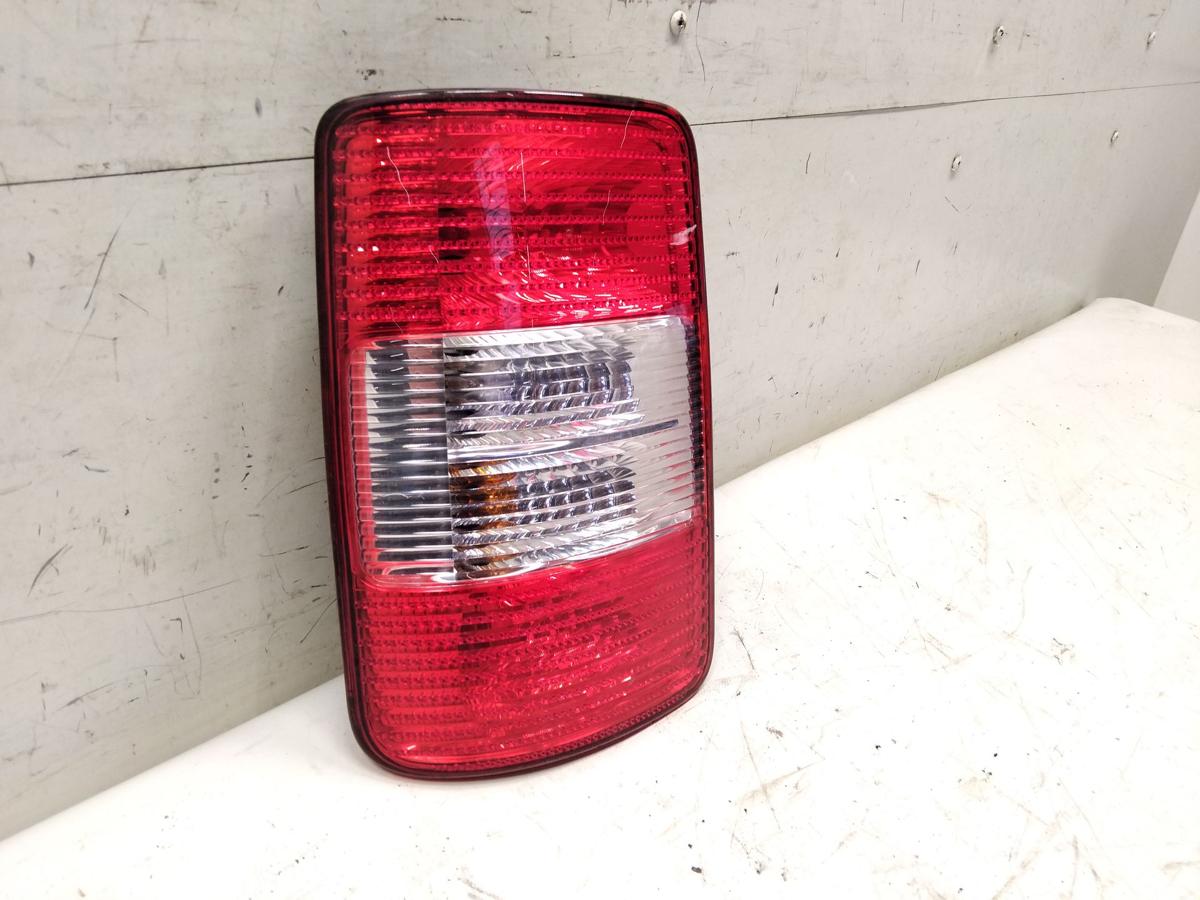 VW Caddy 2K original R&uuml;ckleuchte Schlussleuchte links Heckklappe BJ2005