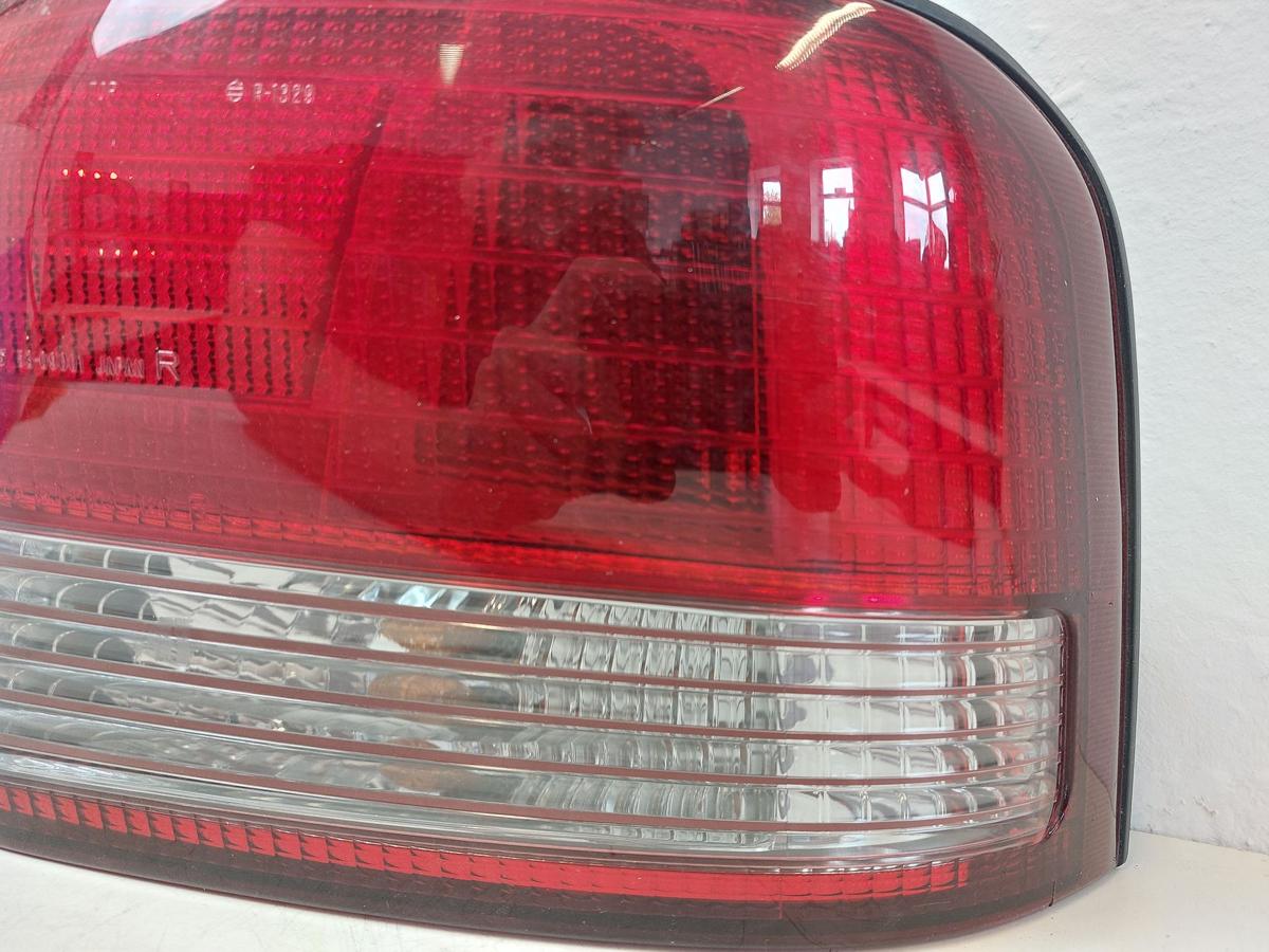 Mitsubishi Galant EA0 Avance R&uuml;ckleuchte rechts R&uuml;cklicht Heckleuchte Limo