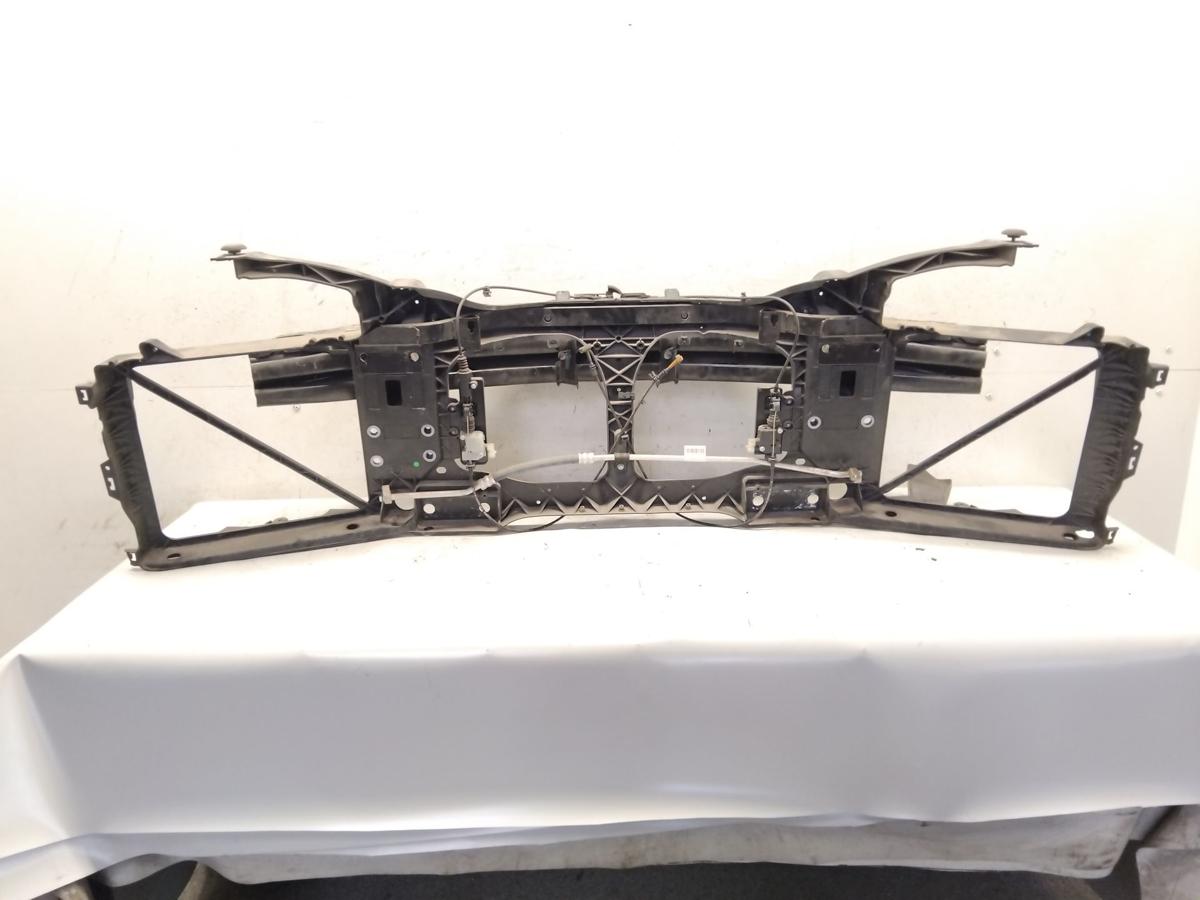 Tesla Model S Facelift original Schlo&szlig;tr&auml;ger Frontmittelteil Frontend Bj.2019