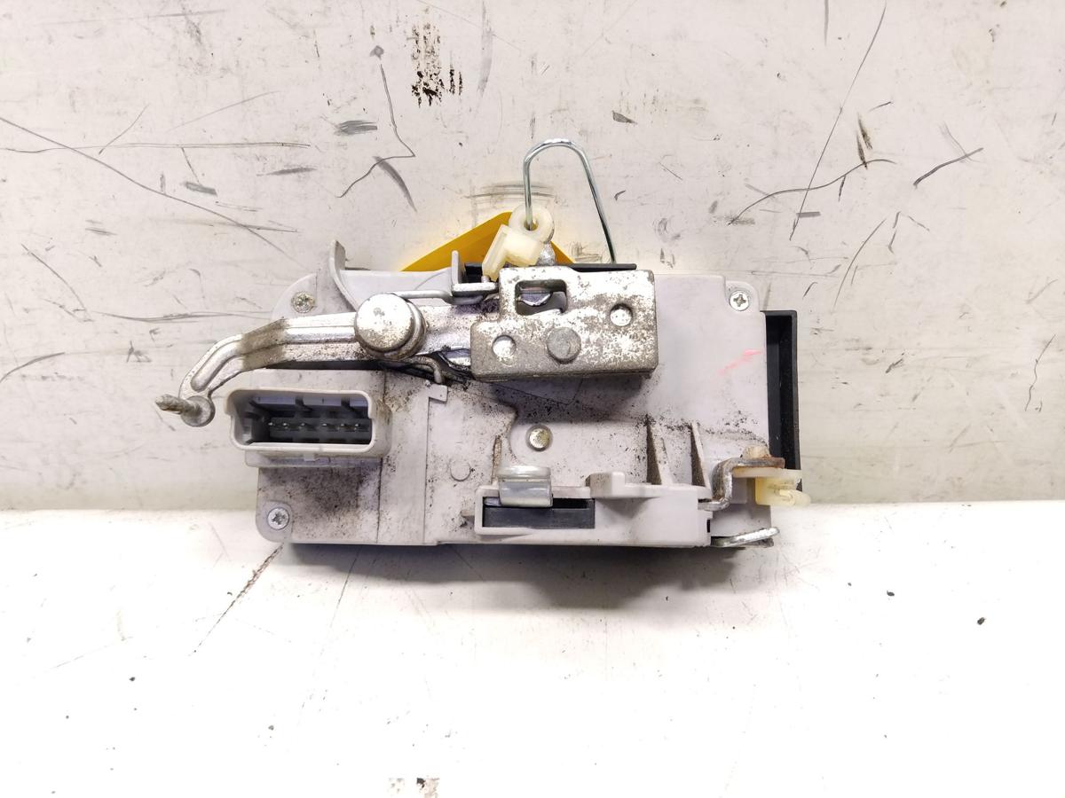 Peugeot 807 original T&uuml;rschlo&szlig; vorn links mit Zentralverriegelung Bj.2008