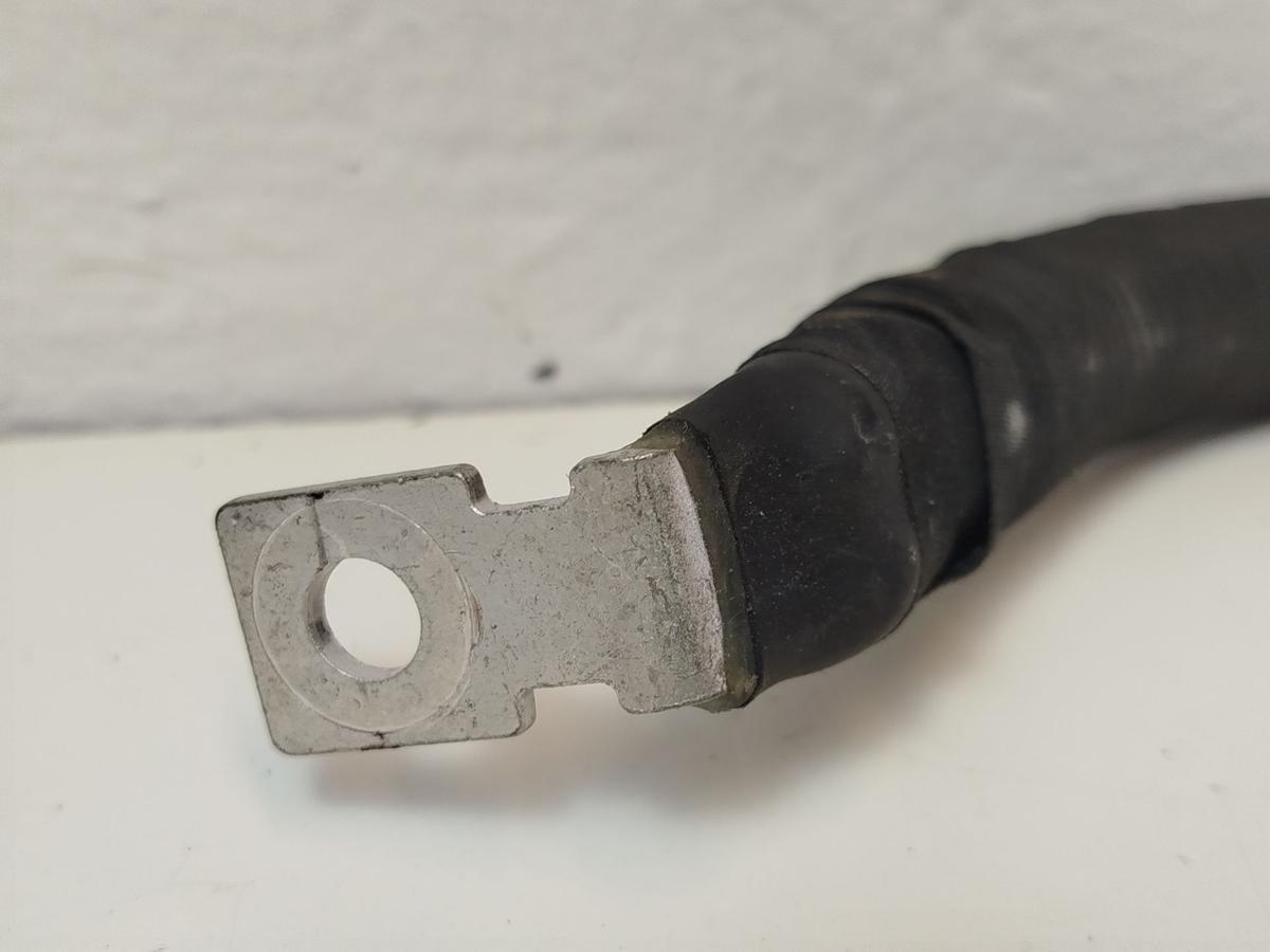 NIO ET7 Elektro Pluskabel 12 Volt Bordnetz Batteriekabel Pluspol OEM