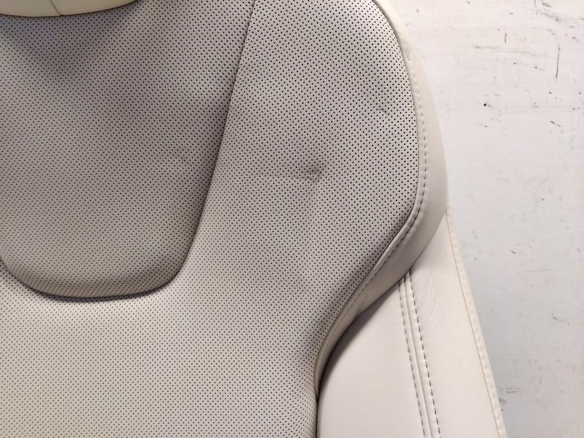 Tesla Model S Facelift Sitz vorn rechts Beifahrersitz elektr. Leder cream 2023