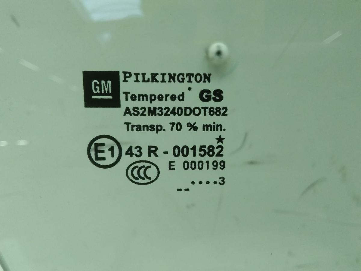 Opel Astra J Türscheibe vorn rechts grüncolor 5-Türer Bj.2013