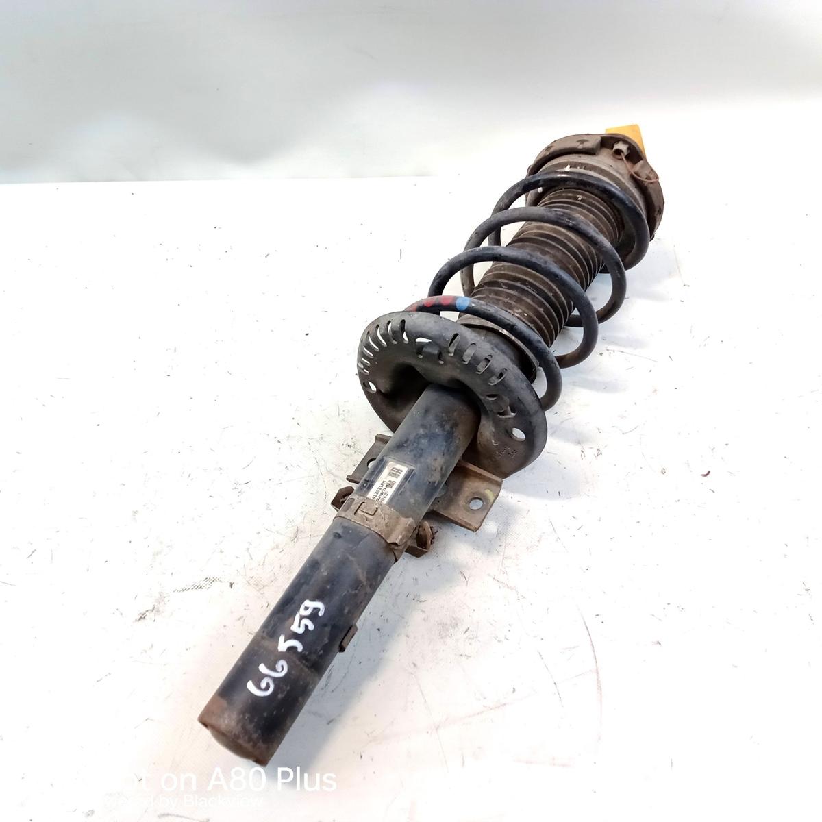 Skoda Fabia Federbein vorn links BJ2001