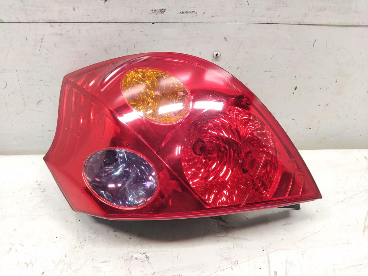 Kia Ceed ED original R&uuml;ckleuchte Heckleuchte links 5-T&uuml;rer Flie&szlig;heck Bj.2009