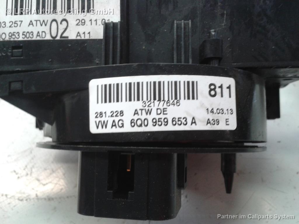 VW Polo 9N Kombinationsschalter 6Q0953503AD 203257 ATW BJ2002