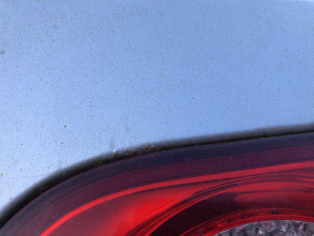 VW Passat 3C B6 Heckklappe mit Heckscheibe Kombi Variant Rostblasen LA7W silber