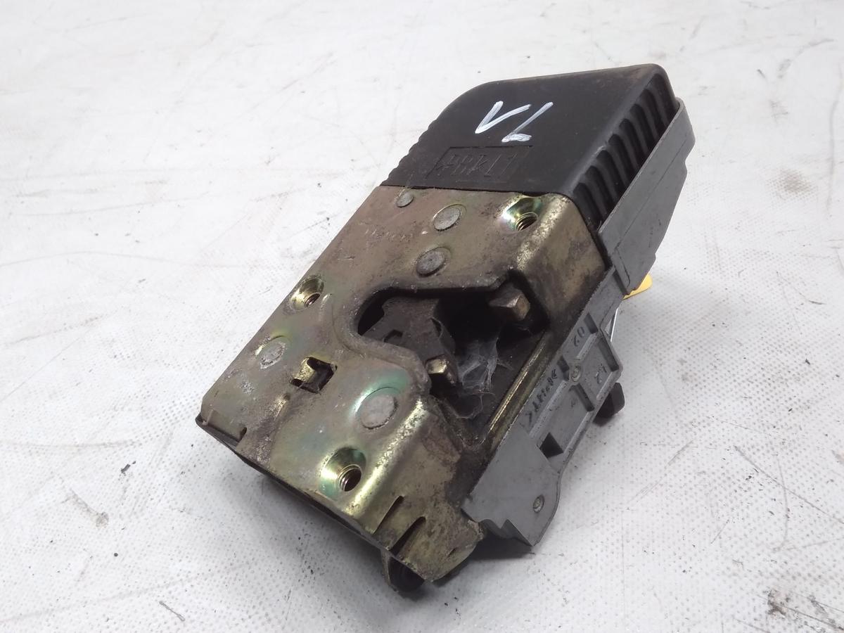 Peugeot 206CC original T&uuml;rschlo&szlig; vorn links mit Zentralverriegelung 6pol BJ2000