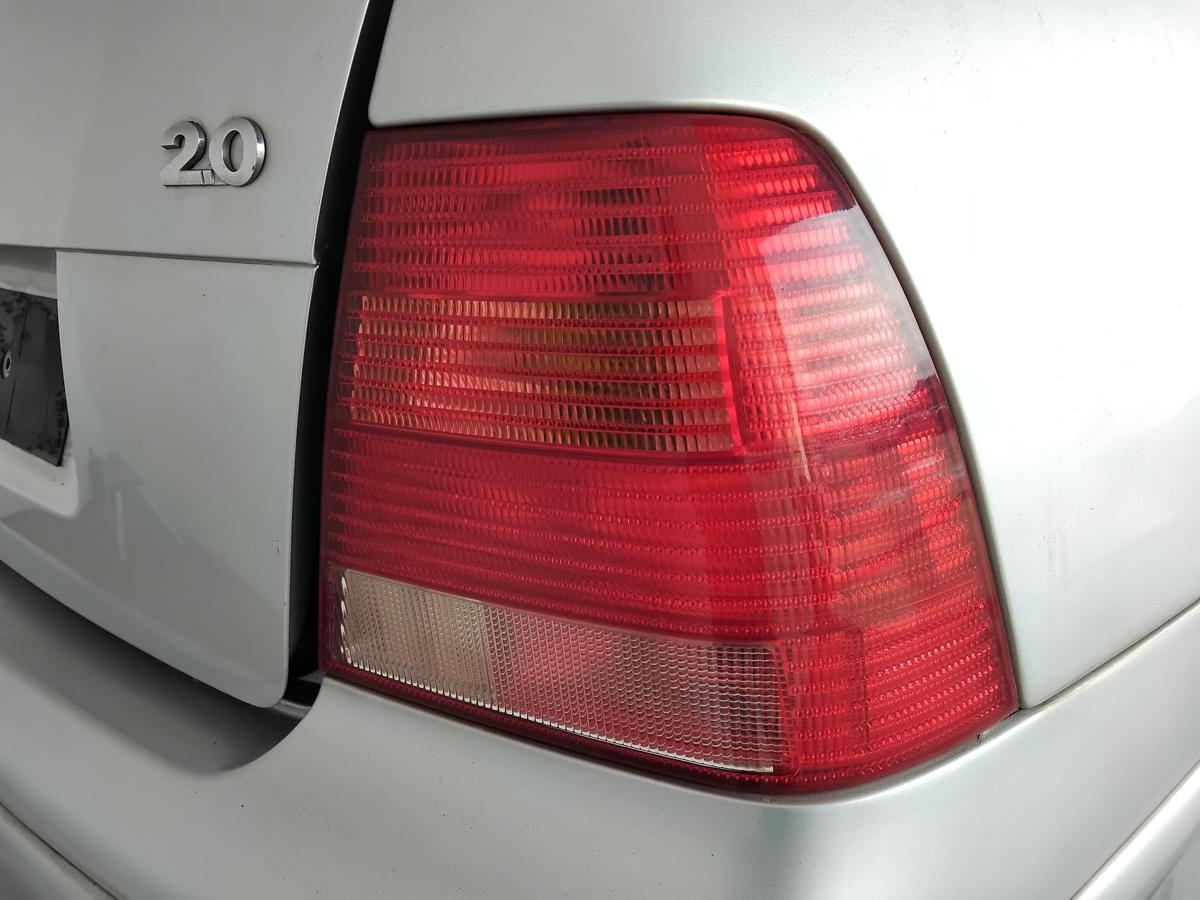 VW Bora 1J Limousine R&uuml;ckleuchte Heckleuchte rechts 4-t&uuml;rig BJ2002 Depo