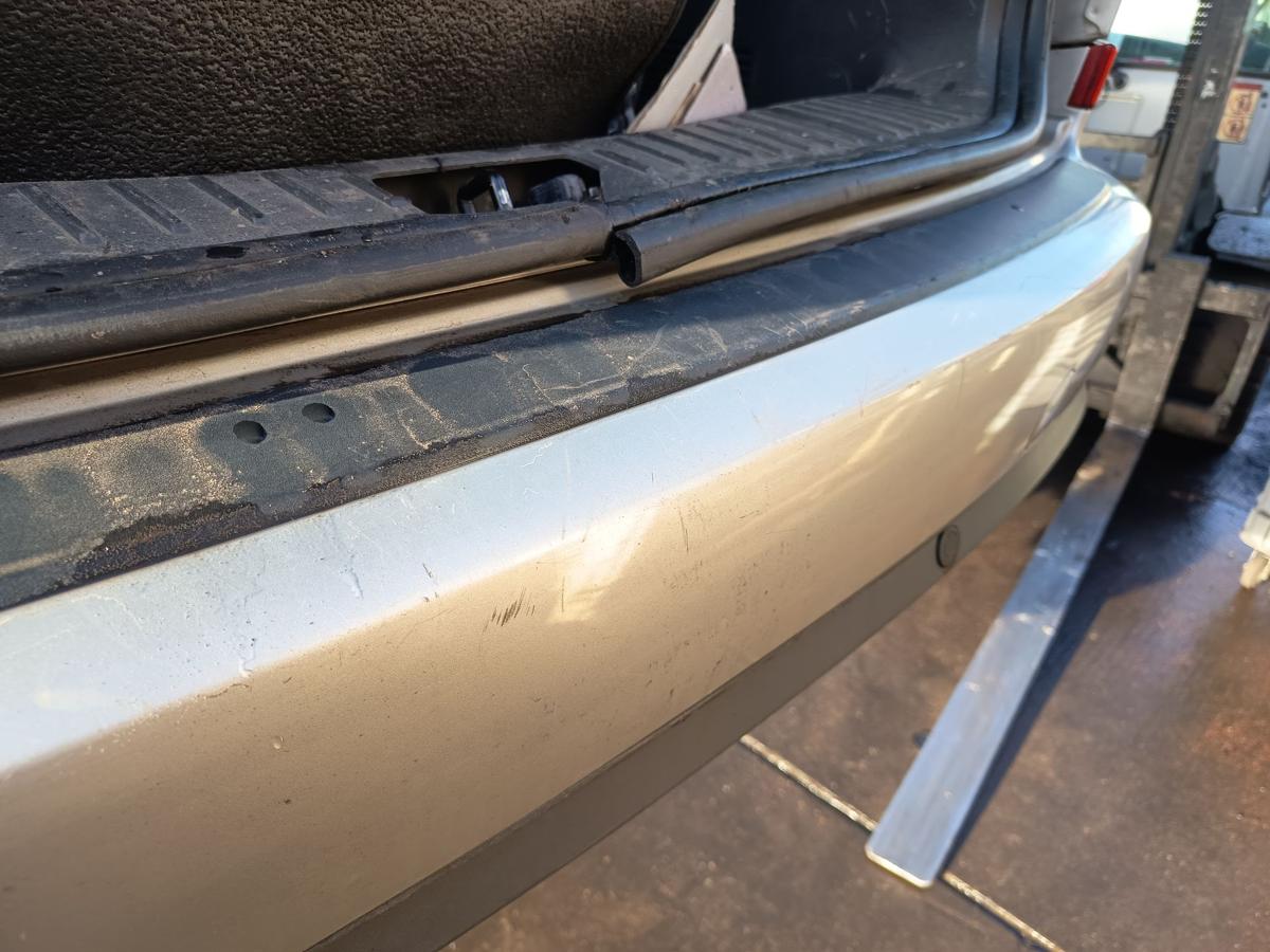 Ford Focus C-Max original Sto&szlig;stange F&auml;nger hinten/Heck Polarsilber Bj 2006