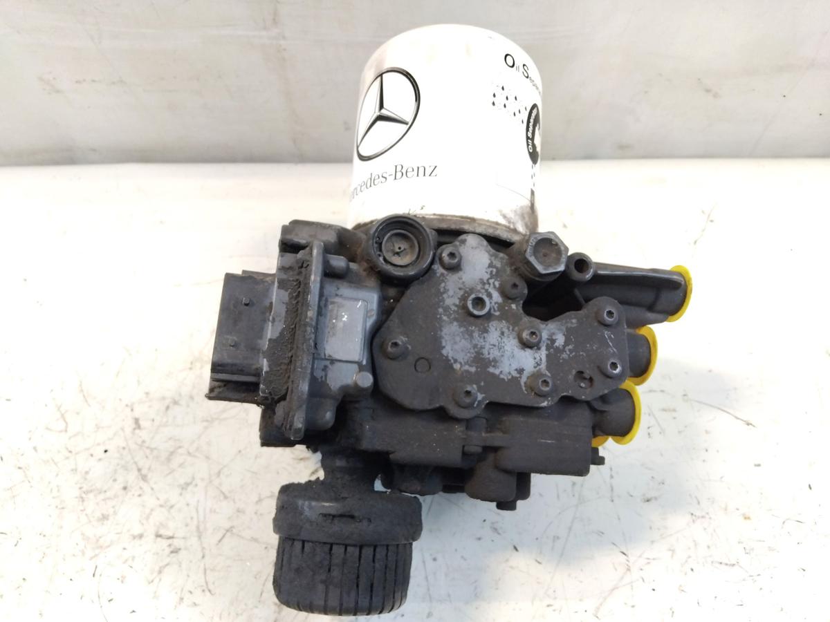 Mercedes Benz Actros MP4 Typ 963 original Lufttrockner EAPU Bj.2018