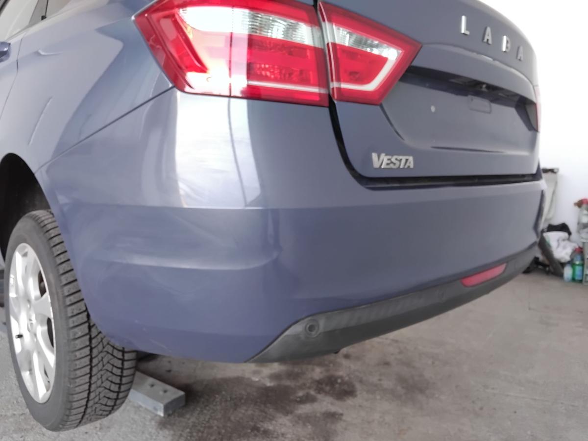 Lada Vesta GF orig Stossf&auml;nger Sto&szlig;stange hinten 492 blues perl Limo PDC BJ2019