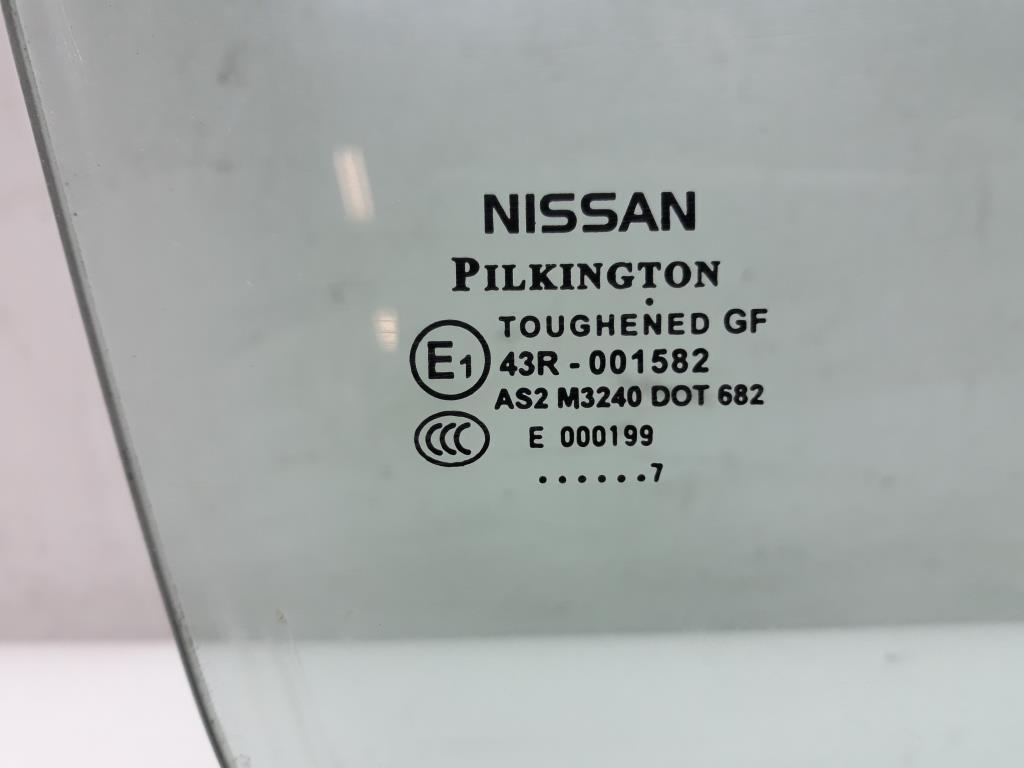 Nissan Qashqai J10 Bj.2007 original Türscheibe vorn rechts grün