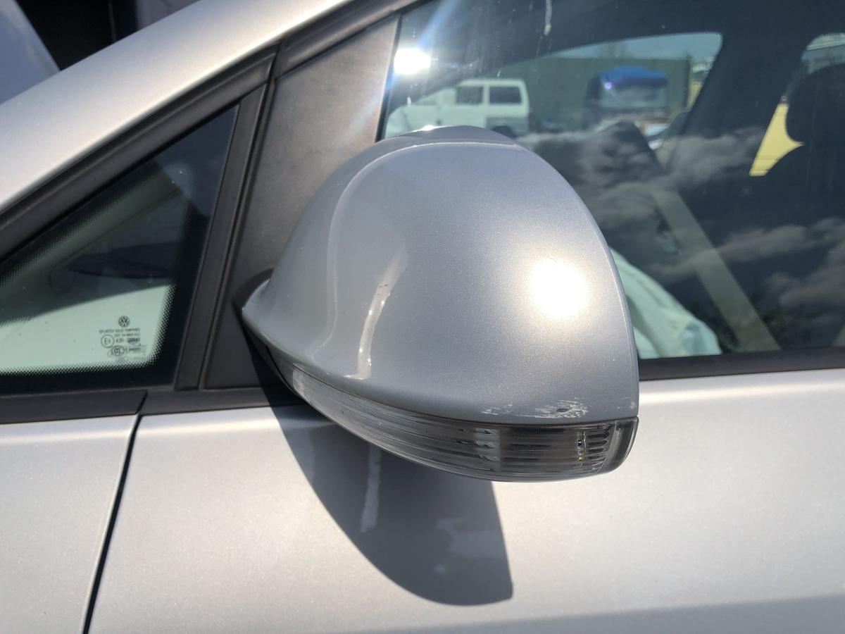 Golf Plus 5M original Aussenspiegel links elektrisch R7L Silver Leaf Bj 2009