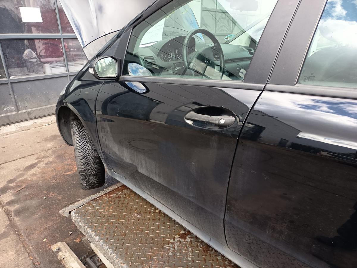 Mercedes W169 original T&uuml;r vorn links Fahrer 696 Nachtschwarz Bj 2005