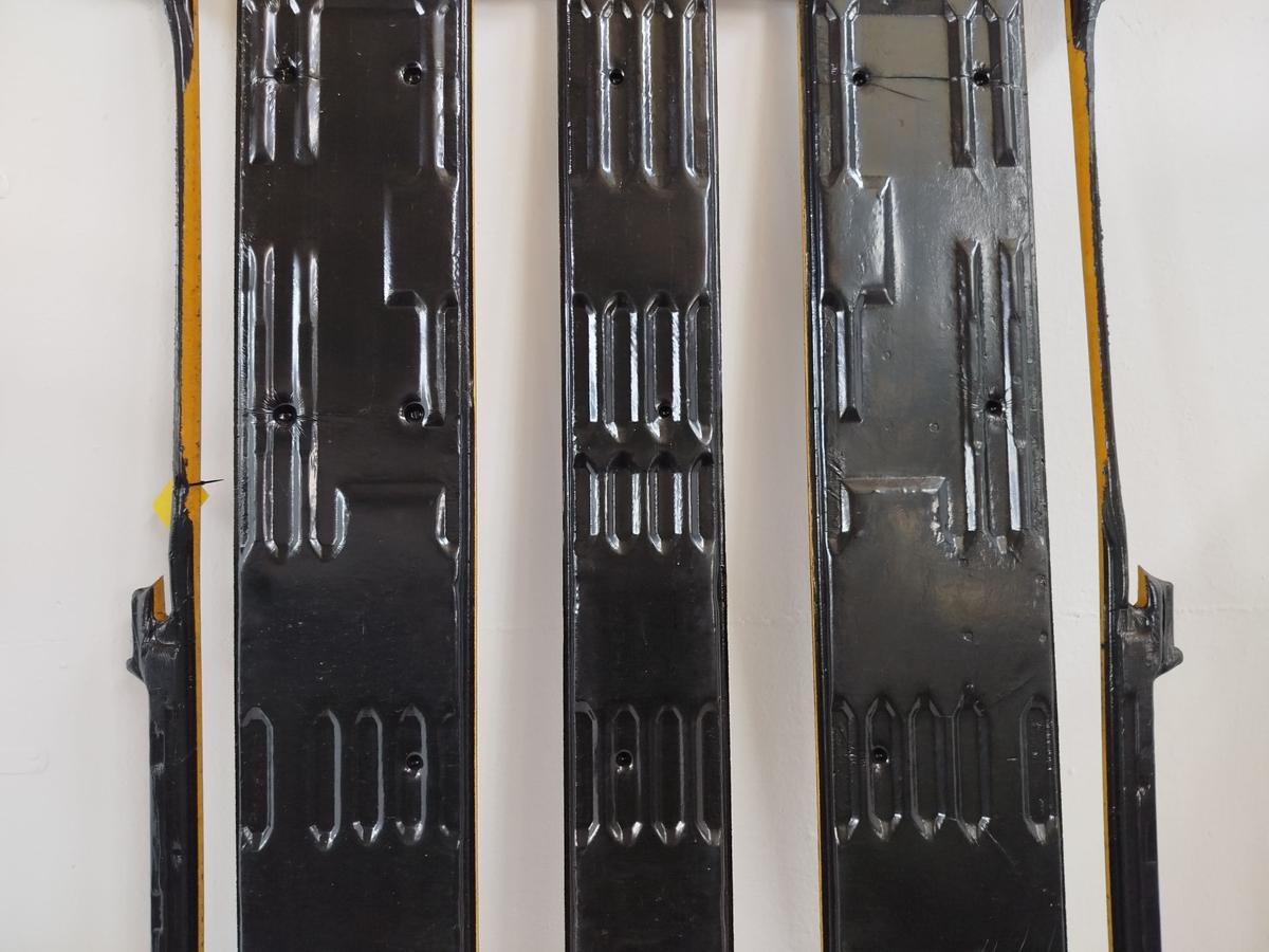 VW T5 Multivan 7H Bodenbelag grau Schienensystem Boden Gummiboden